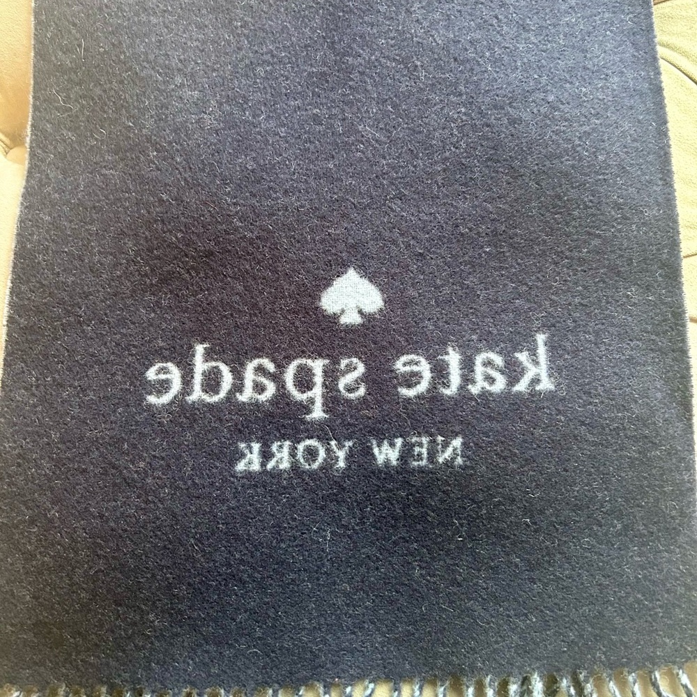 Kate Spade Wrap/scarf - Picture 5 of 5